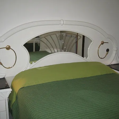 Holiday home Mimose *